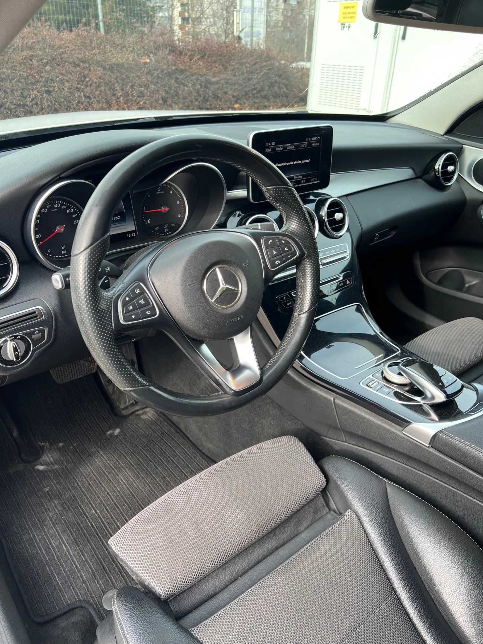 Mercedes-Benz C 220  - изображение 9