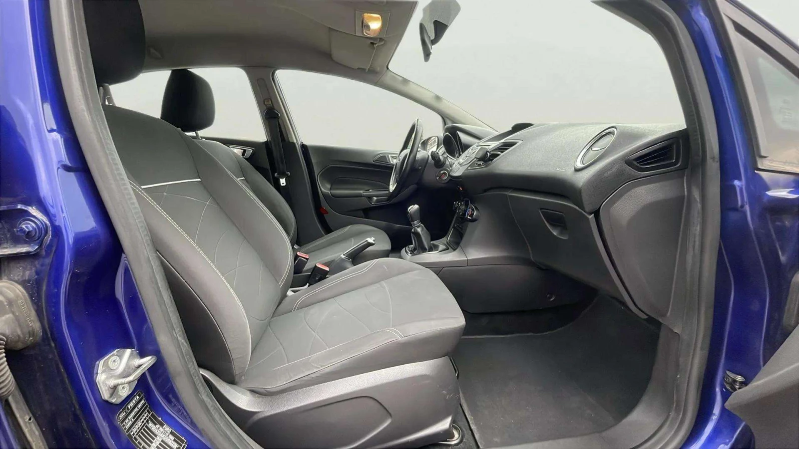 Ford Fiesta 1.25i - изображение 9