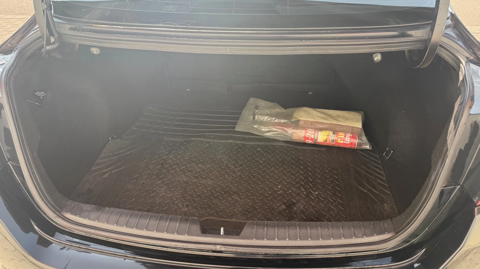 Kia Optima, снимка 5 - Автомобили и джипове - 53744863