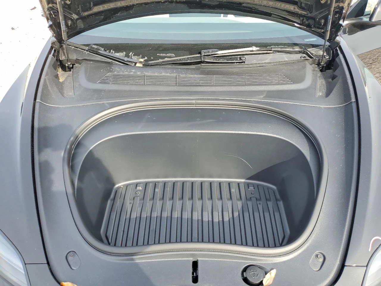 Tesla Model 3 ������ ���� �� ��!!! | Mobile.bg � ����������� 12