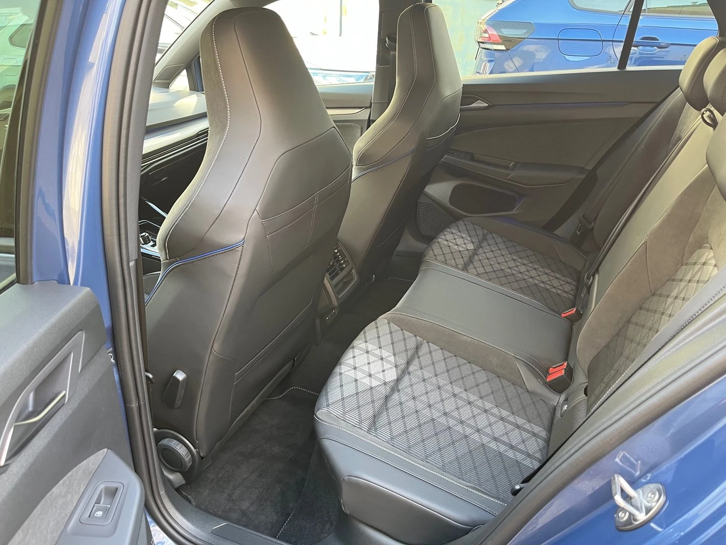 VW Golf | Mobile.bg � ����������� 6