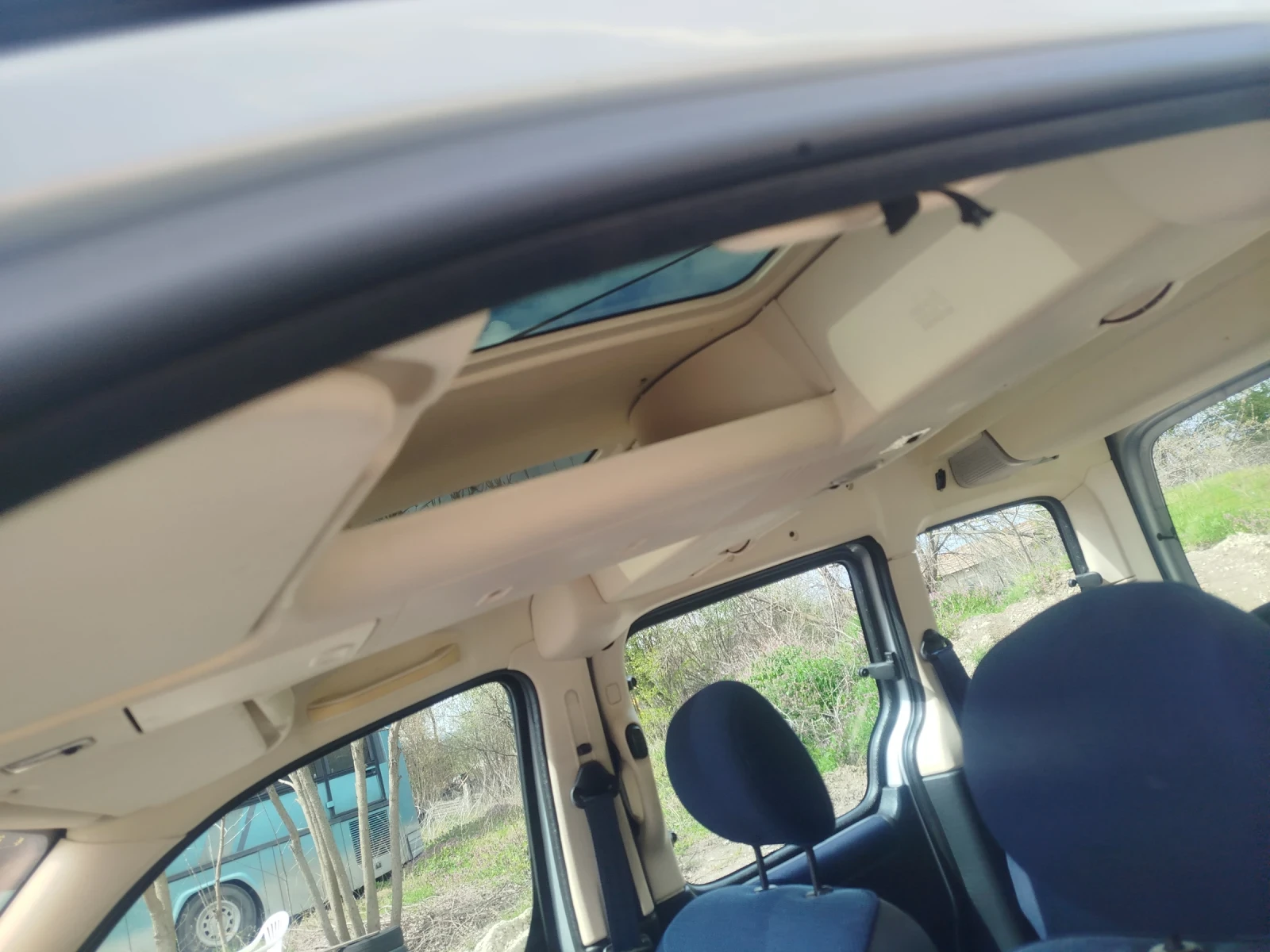 Citroen Berlingo 2.0HDI, снимка 10 - Автомобили и джипове - 54165641