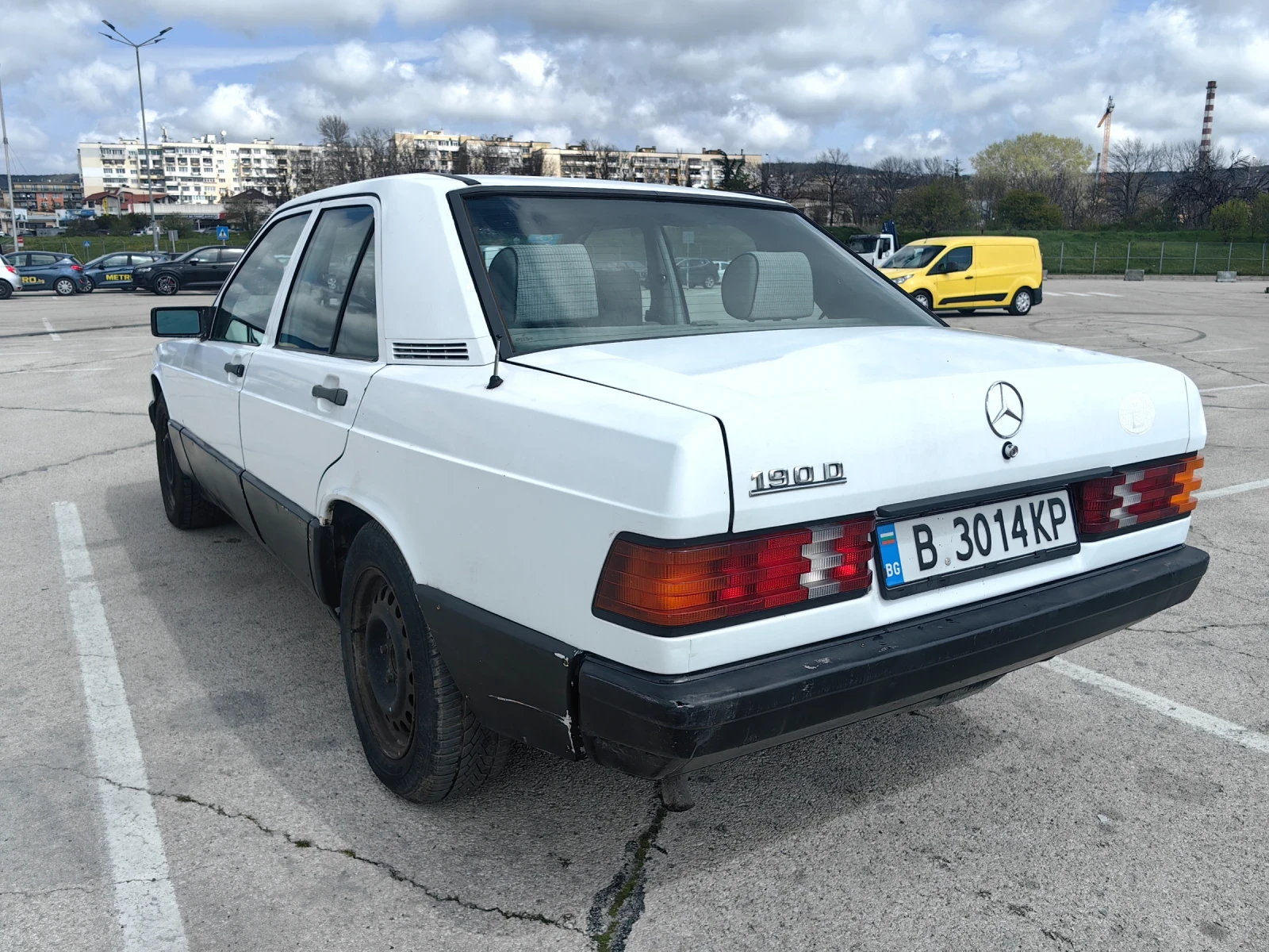 Mercedes-Benz 190, снимка 9 - Автомобили и джипове - 54248677