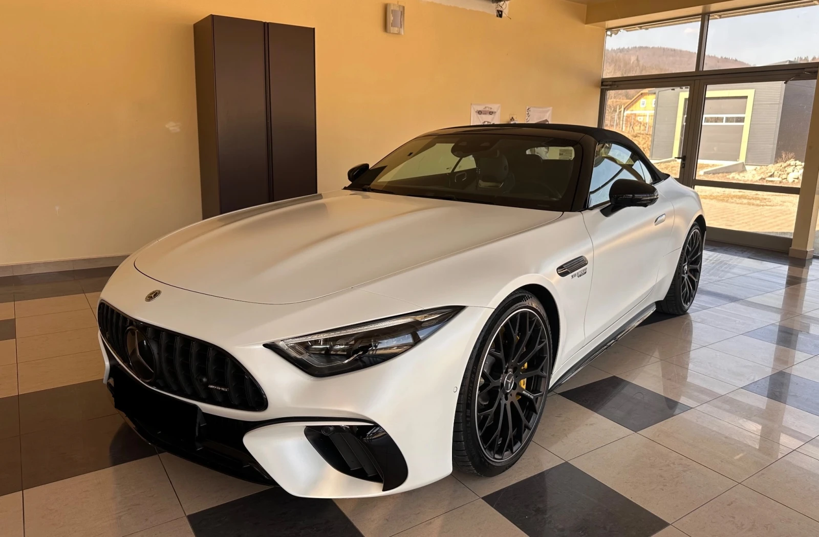 Mercedes-Benz SL 63 AMG 4Matic+ 