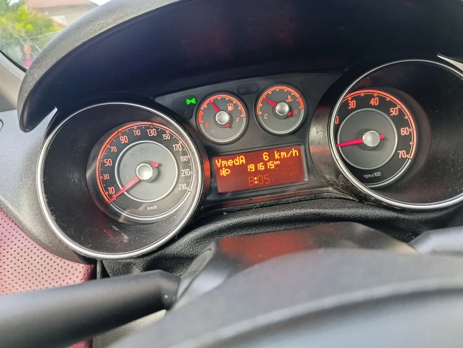 Fiat Punto 1.3 мултиджет , снимка 14 - Автомобили и джипове - 54576621