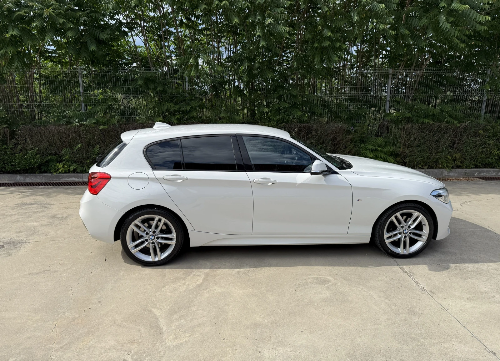 BMW 120 d M-Sport, снимка 6 - Автомобили и джипове - 54778502