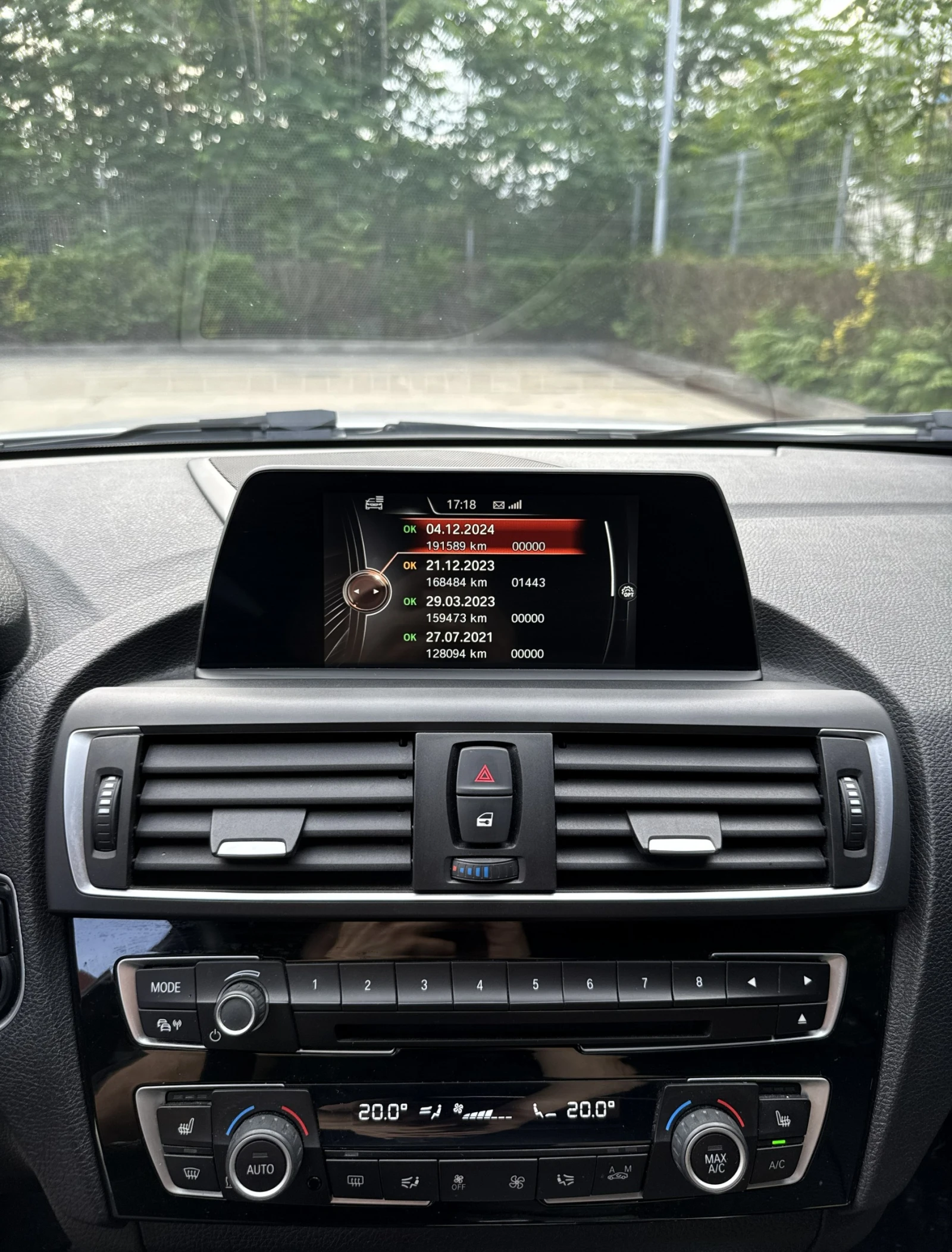 BMW 120 d M-Sport, снимка 9 - Автомобили и джипове - 54778502