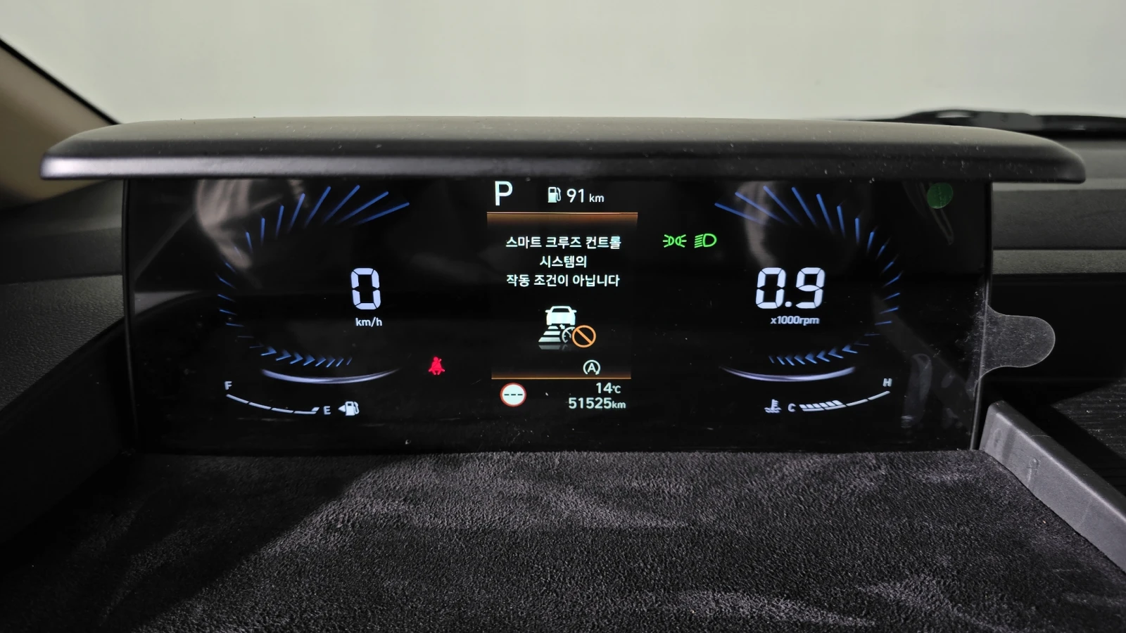 Hyundai Staria Modern* BLIND SPOT* ПОДГРЕВ ВОЛАН* КРАЙНА ЦЕНА, снимка 8 - Автомобили и джипове - 55243860