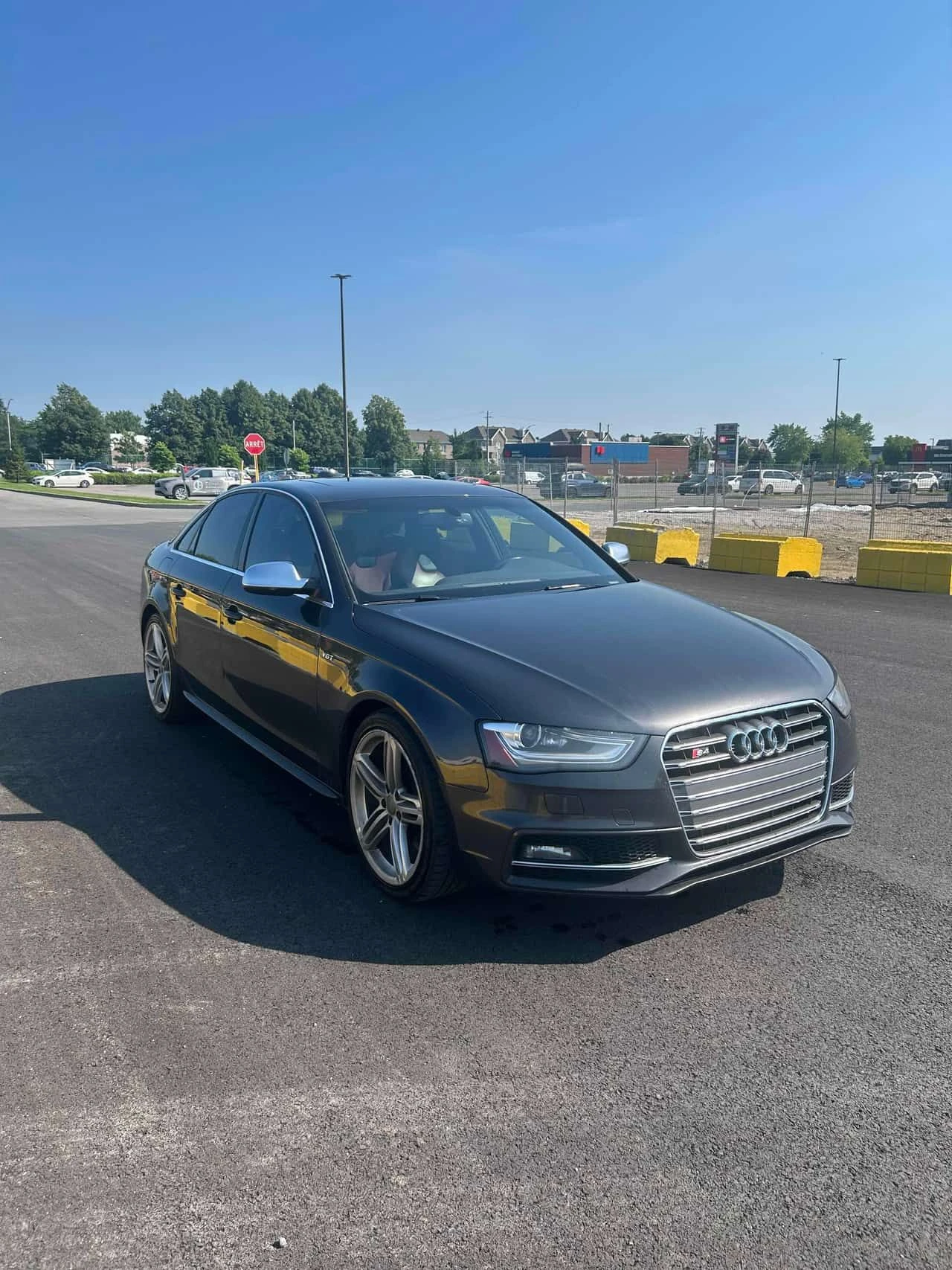 Audi S4 * CARFAX * ОПЦИЯ ЗА ФИНАНСИРАНЕ , снимка 15 - Автомобили и джипове - 55328770