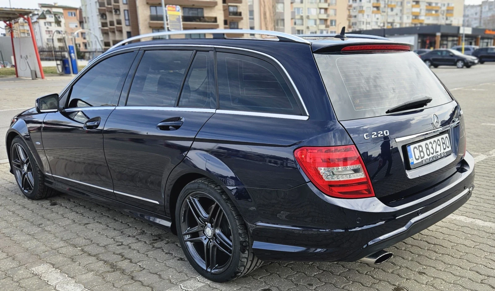 Mercedes-Benz C 220, снимка 7 - Автомобили и джипове - 55425048
