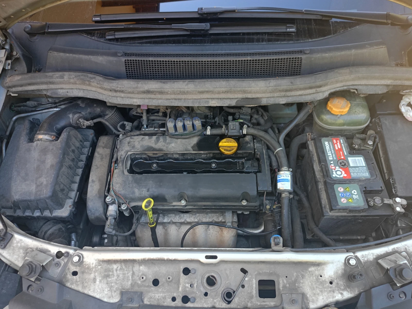 Opel Zafira, снимка 9 - Автомобили и джипове - 55510033