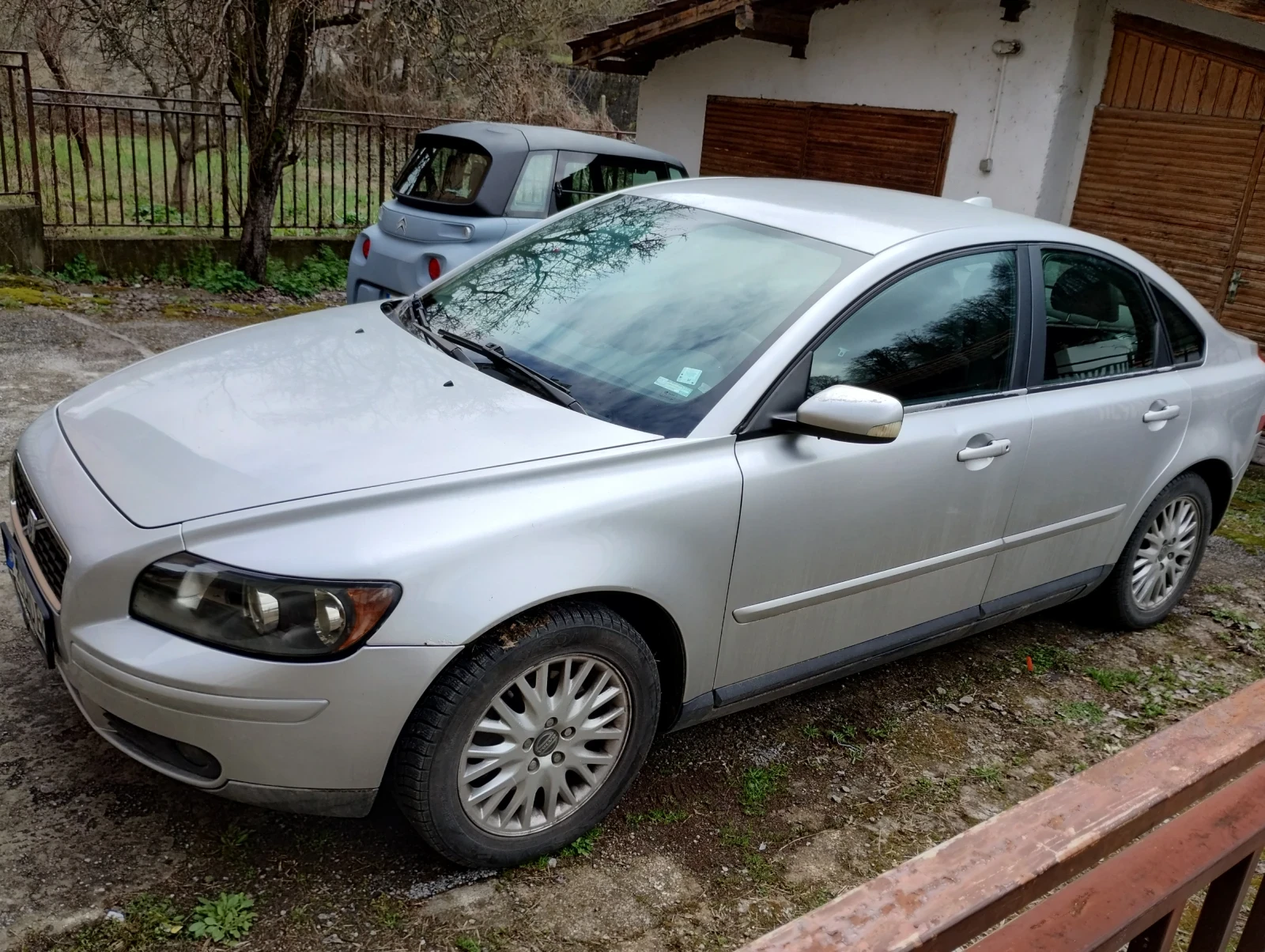 Volvo S40 2.0D, снимка 11 - Автомобили и джипове - 56213047