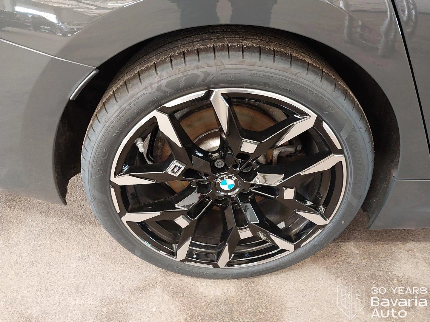 BMW 330 d xDrive Touring Sportautomatic, снимка 12 - Автомобили и джипове - 56540682