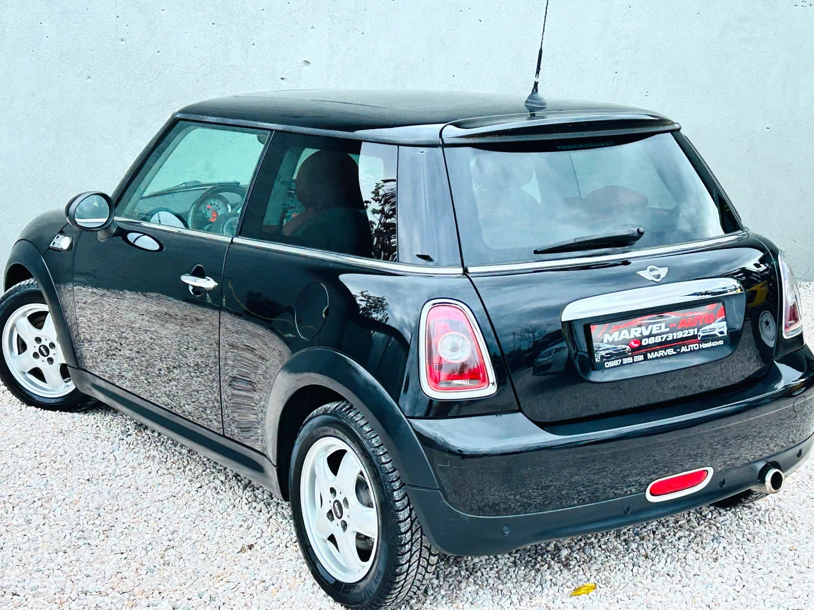 Mini Cooper DIESEl 109 PS  PANO, снимка 6 - Автомобили и джипове - 56710686