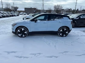 Volvo EX30 Ultra| Sunroof | Heated Seats | Keyless, снимка 2