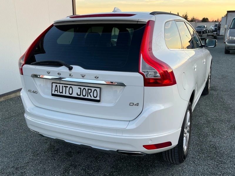 Volvo XC60 2.0D4-181k.c.Aвтоматик, снимка 4 - Автомобили и джипове - 48411594