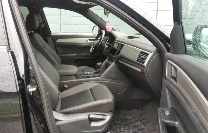 VW Atlas, снимка 8 - Автомобили и джипове - 52290341