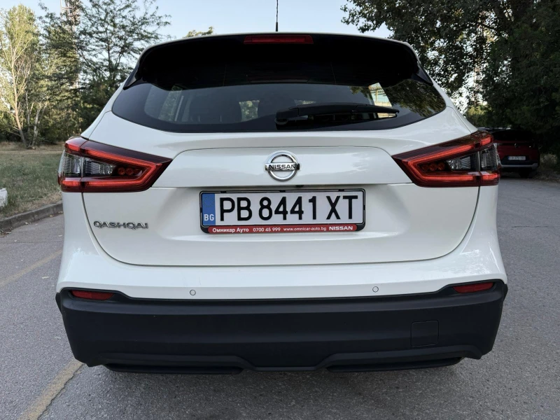 Nissan Qashqai 1.5 DCI ОмниКар като нова, снимка 5 - Автомобили и джипове - 50964588