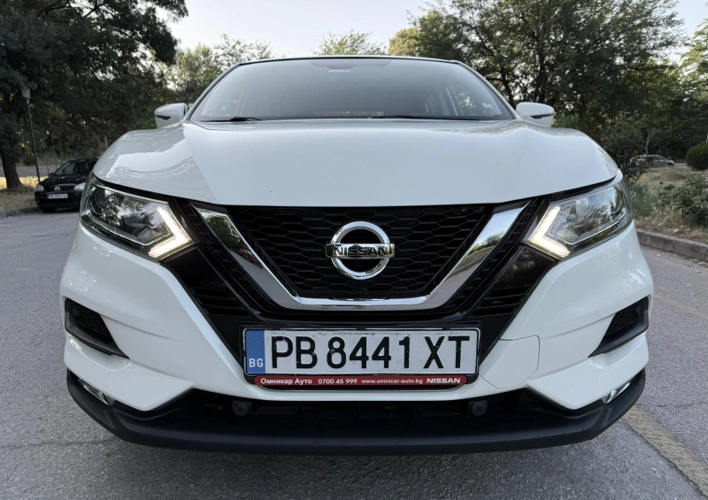 Nissan Qashqai 1.5 DCI ОмниКар като нова, снимка 2 - Автомобили и джипове - 50964588
