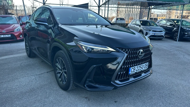 Lexus NX 350h Hybrid, в Гаранция, от първи собственик, снимка 2 - Автомобили и джипове - 53154897