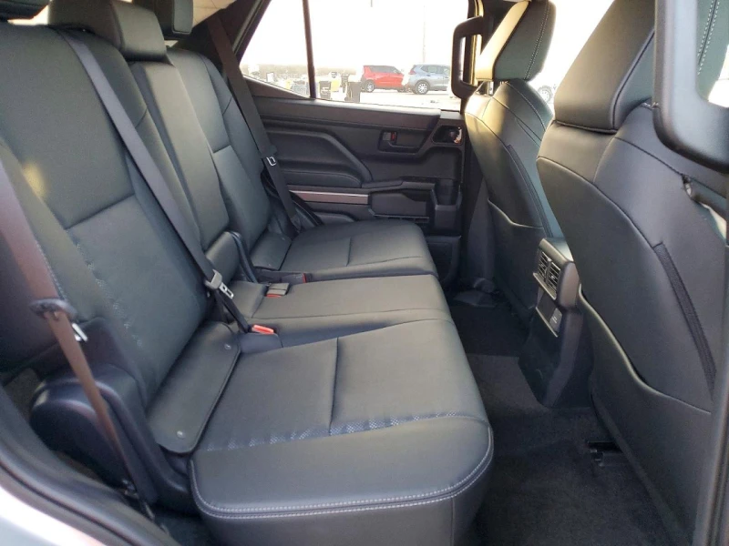 Toyota 4runner 2.4l Sr5, снимка 10 - Автомобили и джипове - 53600538