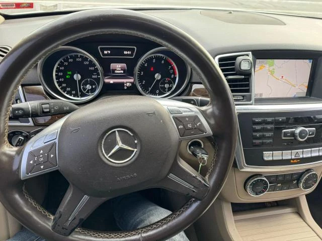 Mercedes-Benz ML 350 4MATIC , снимка 7 - Автомобили и джипове - 49261349