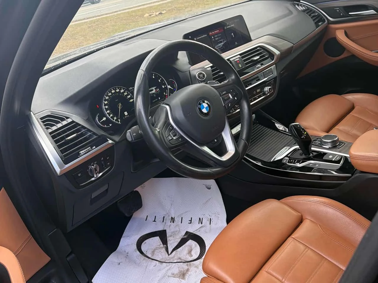 BMW X3 XDRIVE30I/CARFAX/ПАНОРАМА/ПОДГРЕВИ, снимка 7 - Автомобили и джипове - 53956715