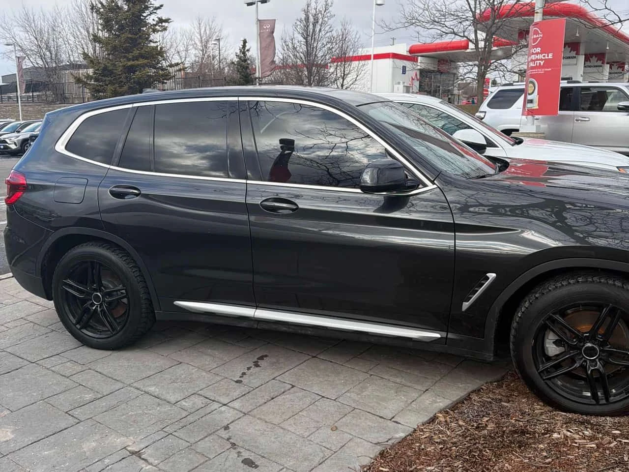 BMW X3 XDRIVE30I/CARFAX/ПАНОРАМА/ПОДГРЕВИ, снимка 4 - Автомобили и джипове - 53956715
