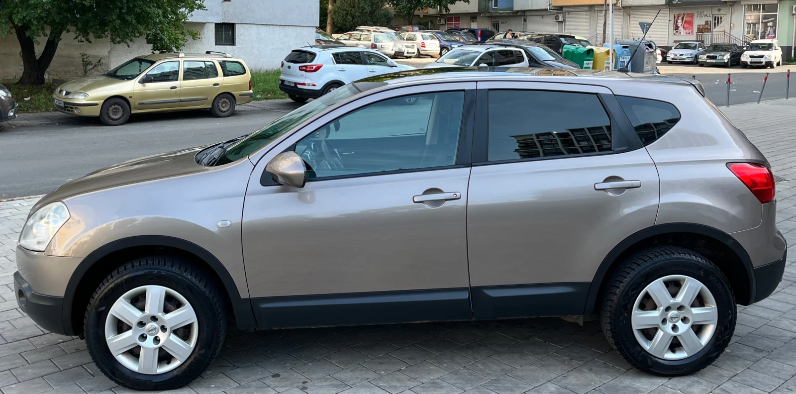 Nissan Qashqai 2.0D/150/4X4/2008/Г, снимка 2 - Автомобили и джипове - 54803899