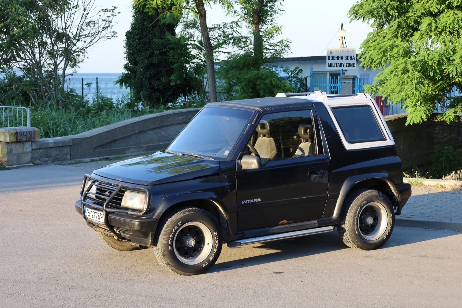 Suzuki Vitara 1.6 Газ/Бензин, снимка 3 - Автомобили и джипове - 55304615