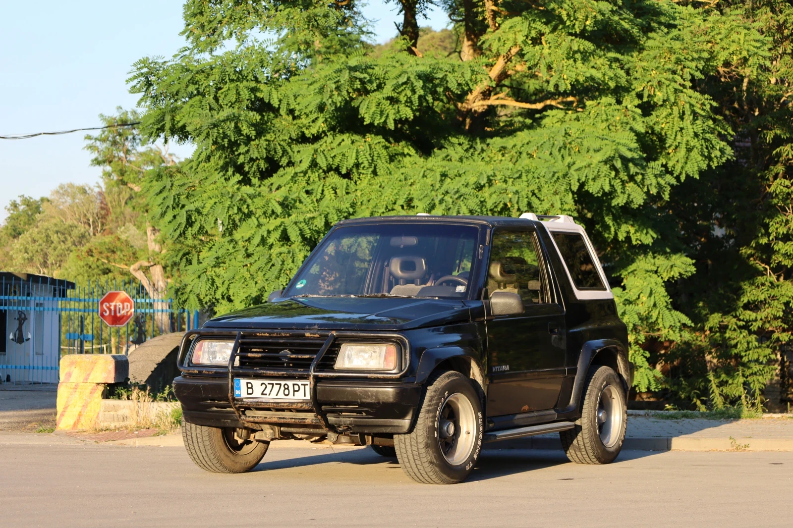 Suzuki Vitara 1.6 Газ/Бензин, снимка 2 - Автомобили и джипове - 55304615