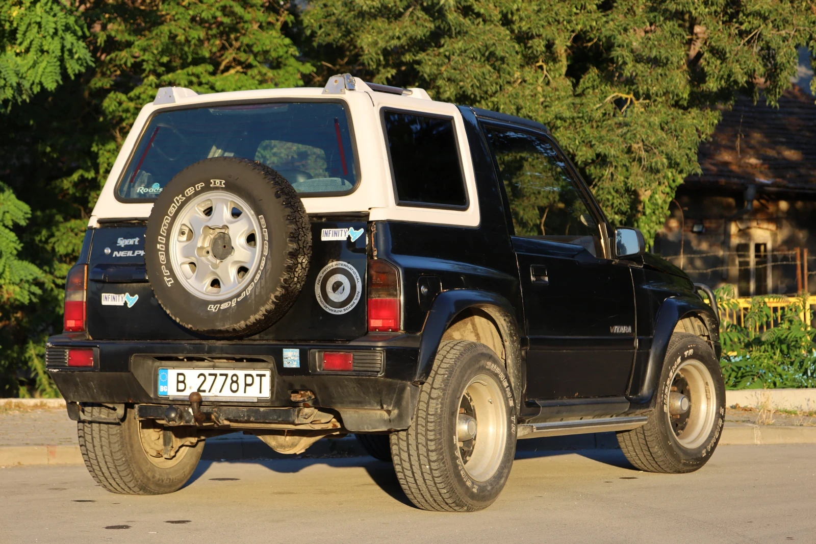 Suzuki Vitara 1.6 Газ/Бензин, снимка 6 - Автомобили и джипове - 55304615