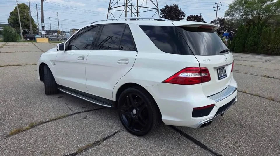 Mercedes-Benz ML 63 AMG * АВТОКРЕДИТ БЕЗ ПЪРВОНАЧАЛНА ВНОСКА* , снимка 2 - Автомобили и джипове - 55314620