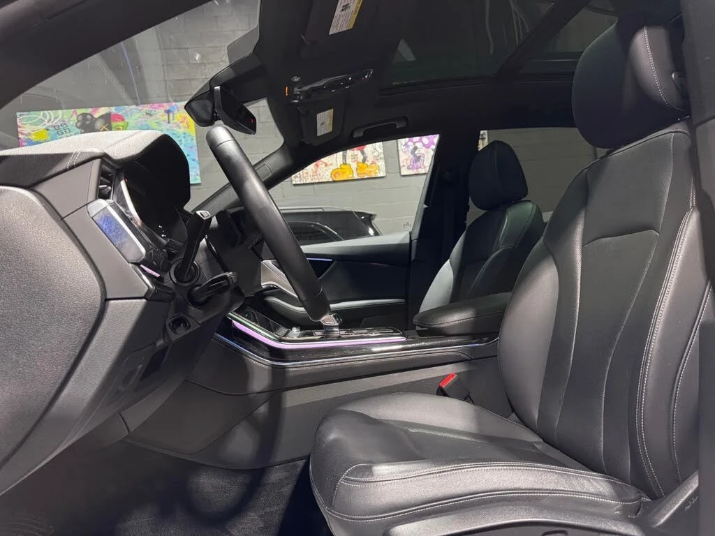Audi Q8 55 TFSI * Progressiv * АвтоКредит * (ЦЕНА ДО БГ), снимка 9 - Автомобили и джипове - 55657734