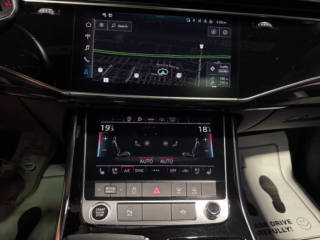 Audi Q8 55 TFSI * Progressiv * АвтоКредит * (ЦЕНА ДО БГ), снимка 14 - Автомобили и джипове - 55657734