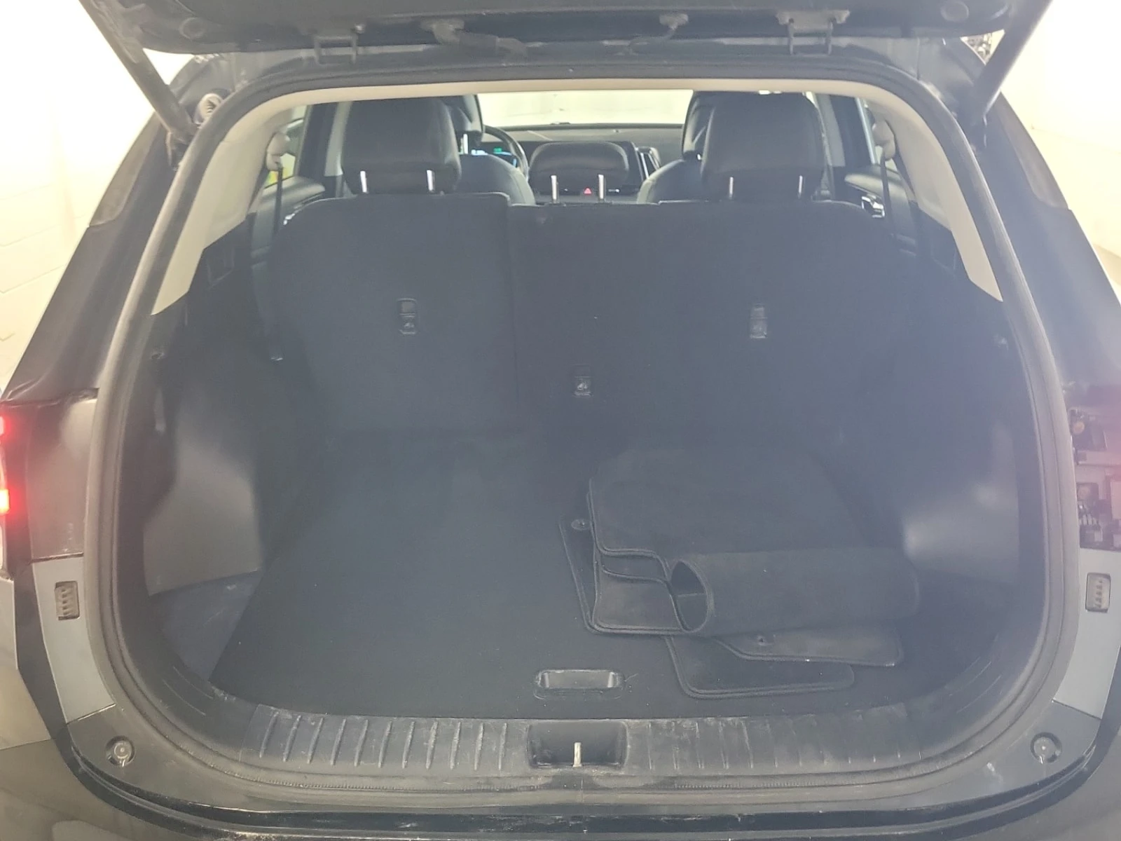 Kia Sportage * EX PREMIUM * CARFAX * ЦЕНА ДО БГ, снимка 14 - Автомобили и джипове - 55969927