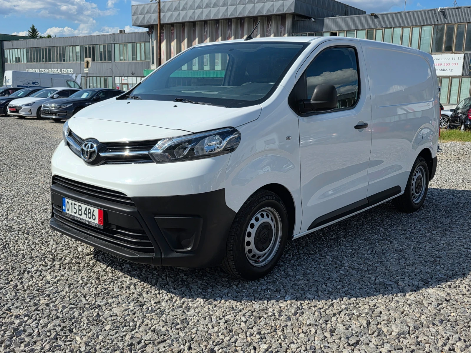 Toyota Proace 1.5D 120k.c UNIKAT ITALIA EURO 6B  - изображение 2