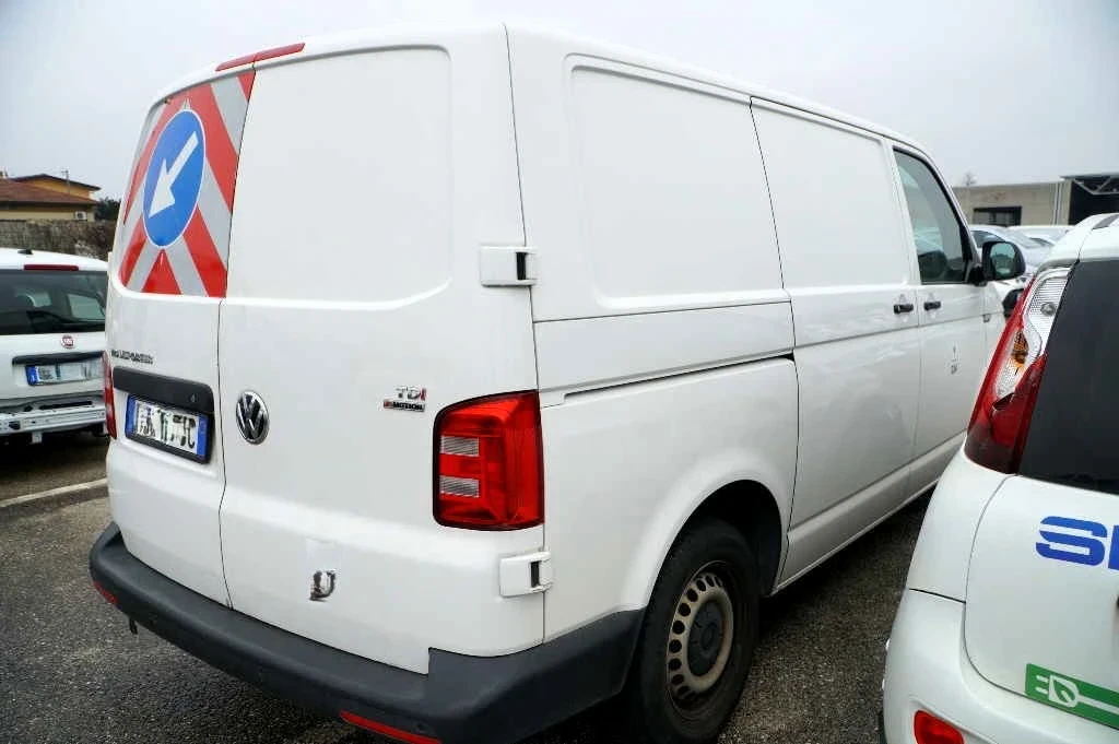VW Transporter T6 4x4 (4 MOTION) - изображение 3