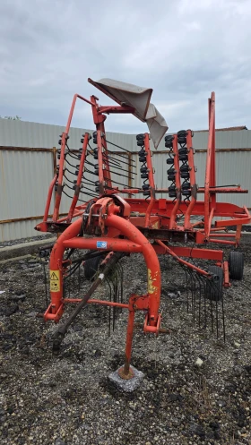Сенообръщачка KUHN Ga4521gm, снимка 2