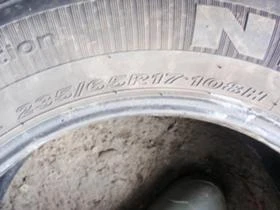 Гуми Всесезонни 235/65R17, снимка 8
