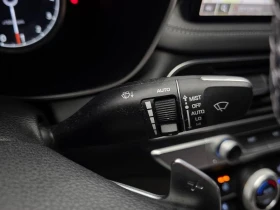 Genesis G70 2.0 Automatic, снимка 13