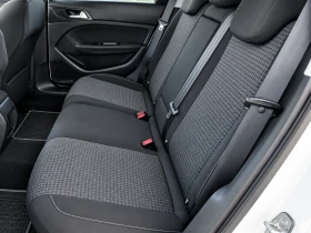 Peugeot 308 1.5 Blue-HDi Active, снимка 14