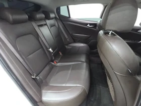 Kia Stinger 3.3 AWD GT - САМО 30% АВАНС, снимка 12