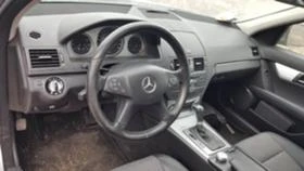     Mercedes-Benz C 220 2.2