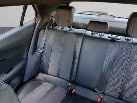 Обява за продажба на Peugeot 2008 GT 1.2 145 eDSC6 HYBRID 48V Гаранция до 06.2030 г. ~61 900 лв. - изображение 11