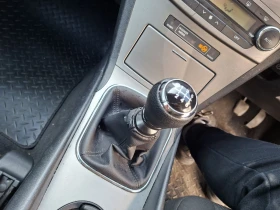 Toyota Avensis на ЧАСТИ - цена по договаряне - 43199683 12