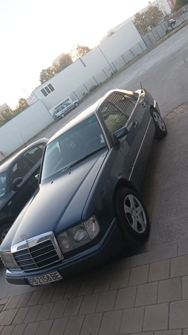 Mercedes-Benz 124, снимка 1 - Автомобили и джипове - 48743629