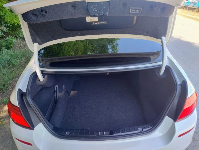 BMW 528 528 xi, снимка 17 - Автомобили и джипове - 52006369