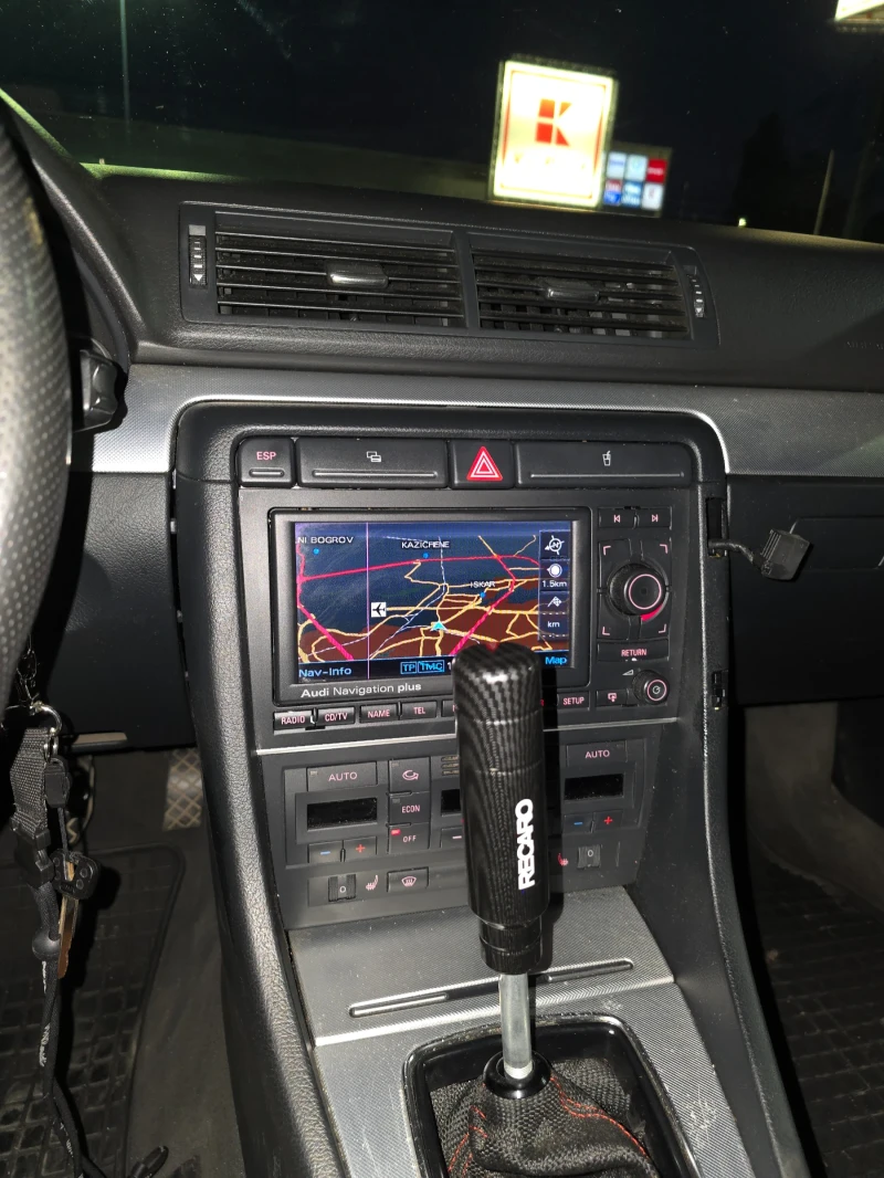 Audi A4 1.9 116 2008г, снимка 14 - Автомобили и джипове - 52378391