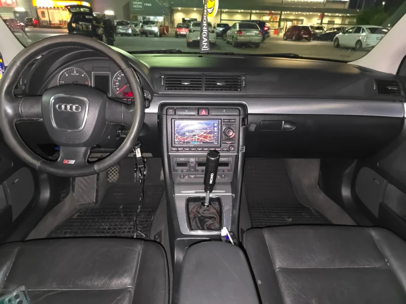 Audi A4 1.9 116 2008г, снимка 8 - Автомобили и джипове - 52378391